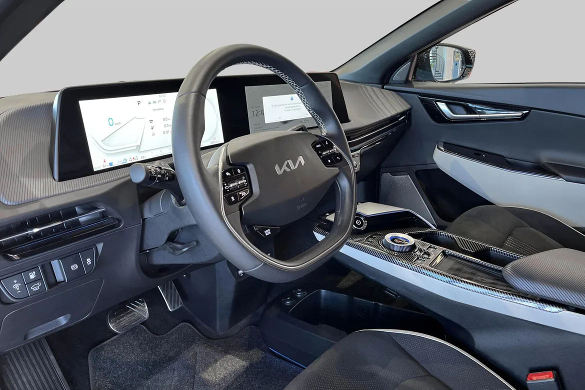 picture of a car