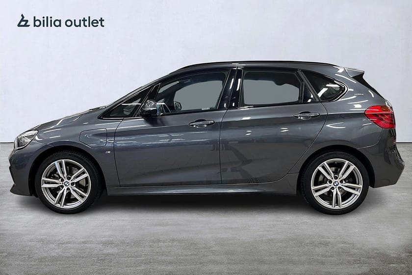 Bild 3 av BMW 225xe Active Tourer M Sport 224hk Navi Head-Up Skinn HiFi