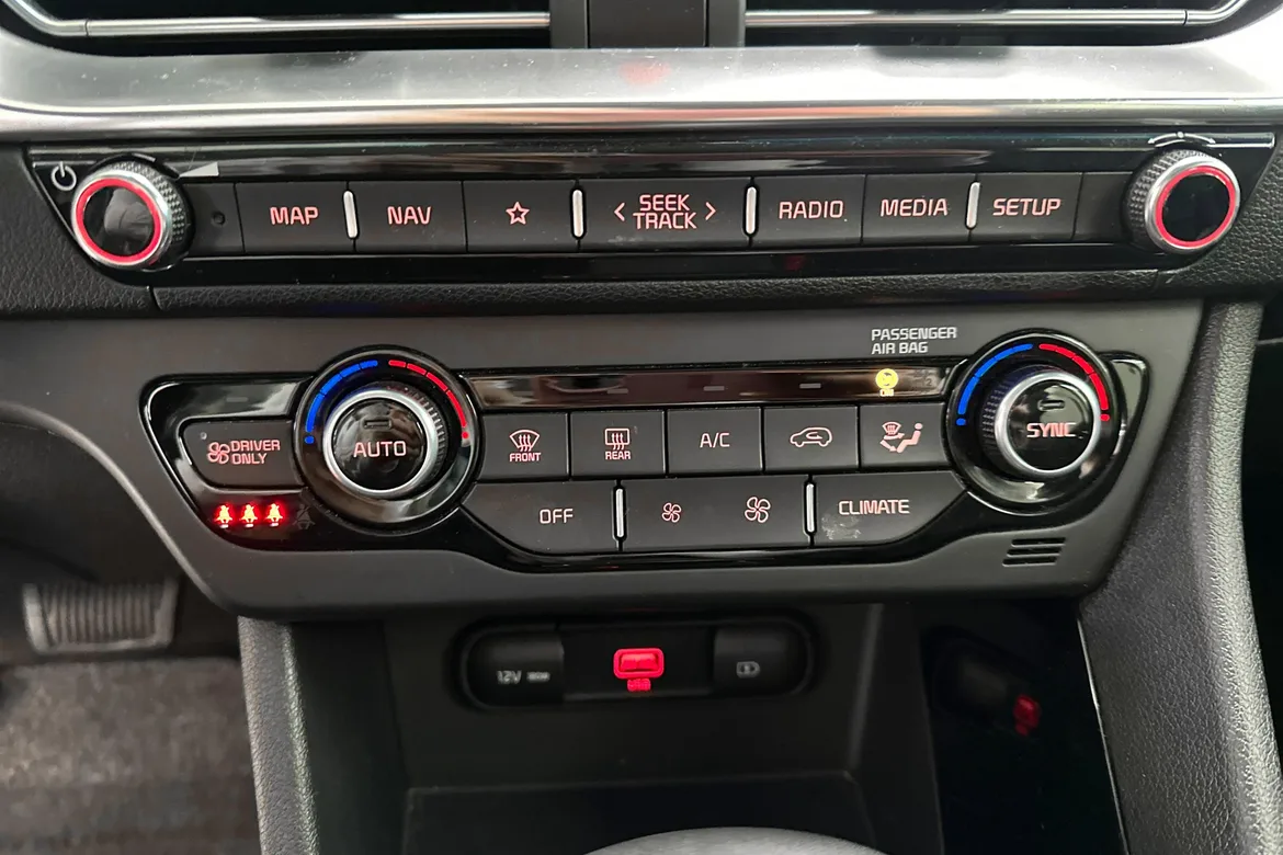 picture of a car