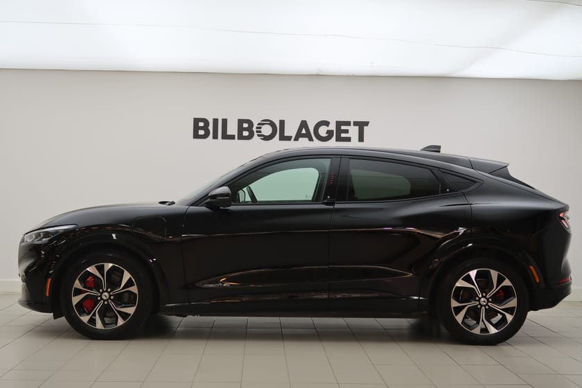 Bild 2 av Ford Mustang Mach-E Standard Range AWD Std Ra 269 70 kWh II