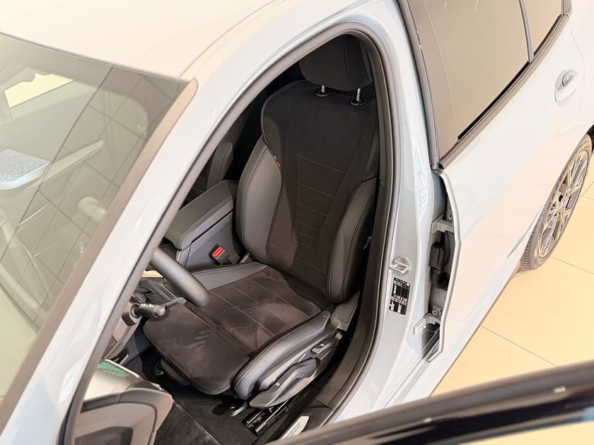 Bild 5 av BMW 120 M-Sport interiört + exteriört, Rattvärme, Navigation