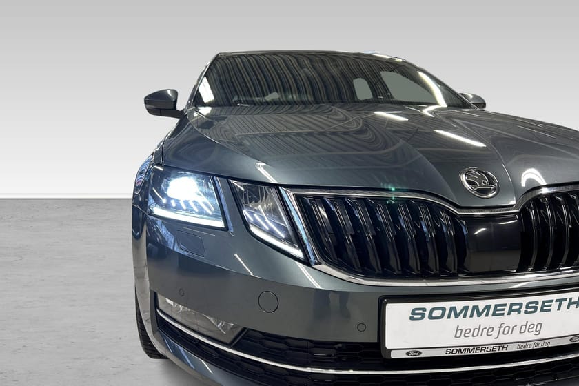 Bilde 3 av Škoda Octavia Stasjonsvogn 2,0 TDI 4x4 L&K/ Webasto/ Navi/ Hengerf