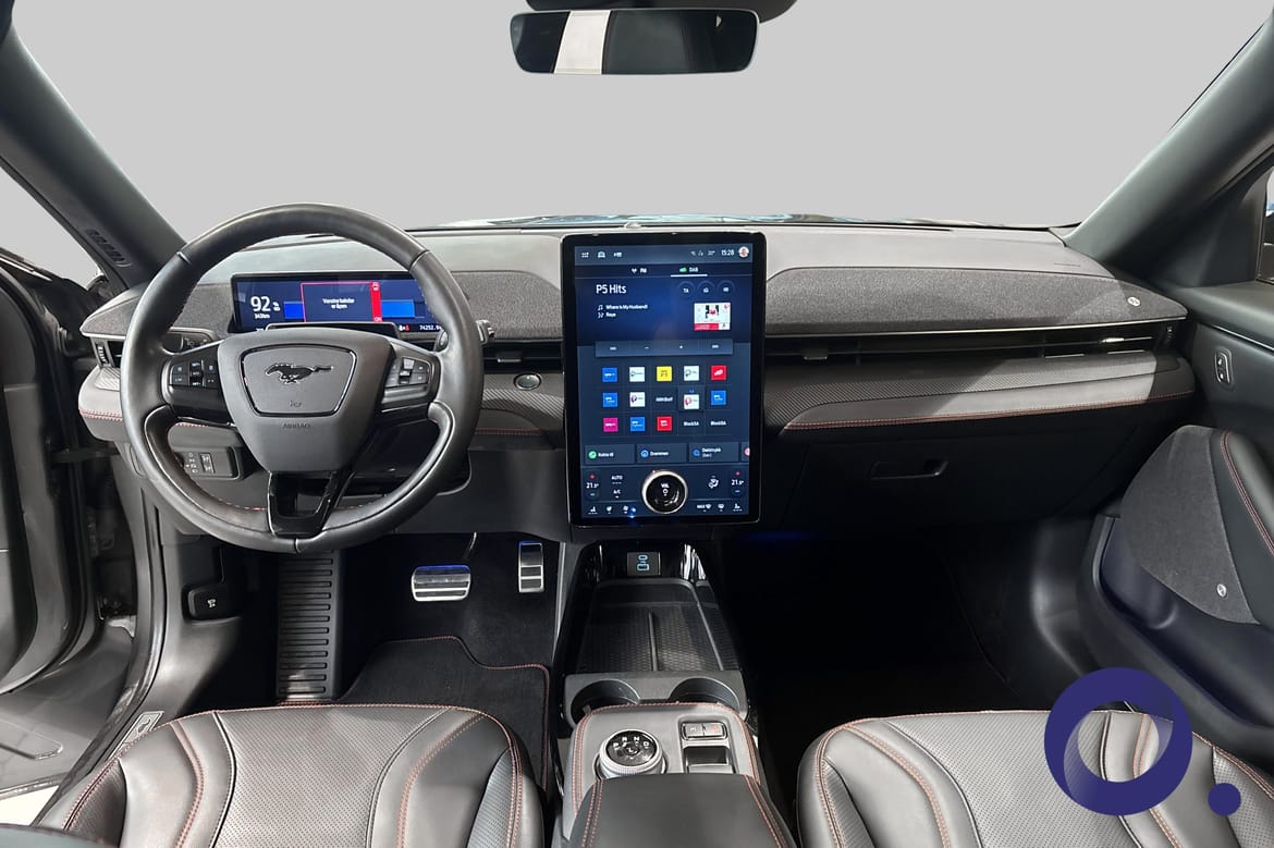 Ford Mustang Mach-E Standard Range AWD, 269ps, 2021