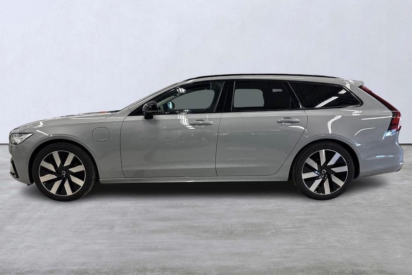 Bild 2 av Volvo V90 Recharge T6 Plus Dark