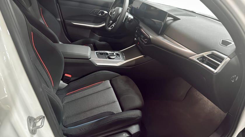 Bild 3 av BMW 320i xDrive Sedan 