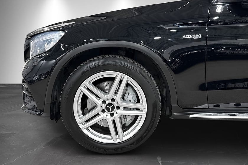 Bild 2 av Mercedes-Benz AMG GLC 43 Coupé 4MATIC 367hk Burm Drag Pano 360° Moms