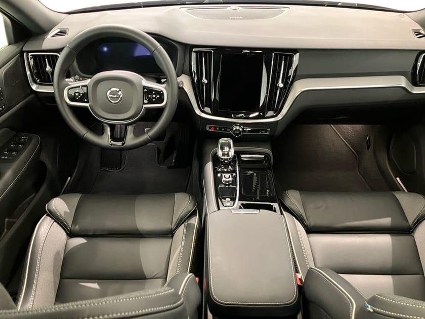 Bild 5 av Volvo V60 T6 Plus Dark Nordic Edition