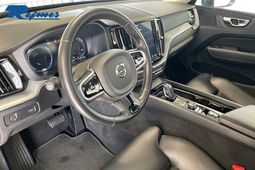 Bild 5 av Volvo XC60 B4 AWD Diesel Momentum Advanced Edt