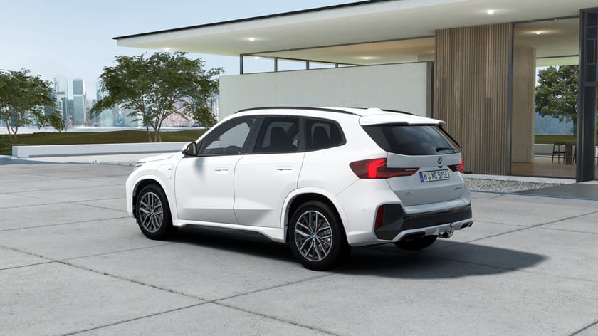 Bild 2 av BMW X1 xDrive25e M Sport Active Ed Drag DA