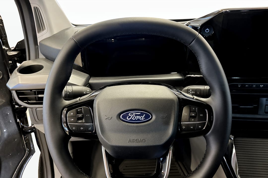 Ford E-Transit Custom 340