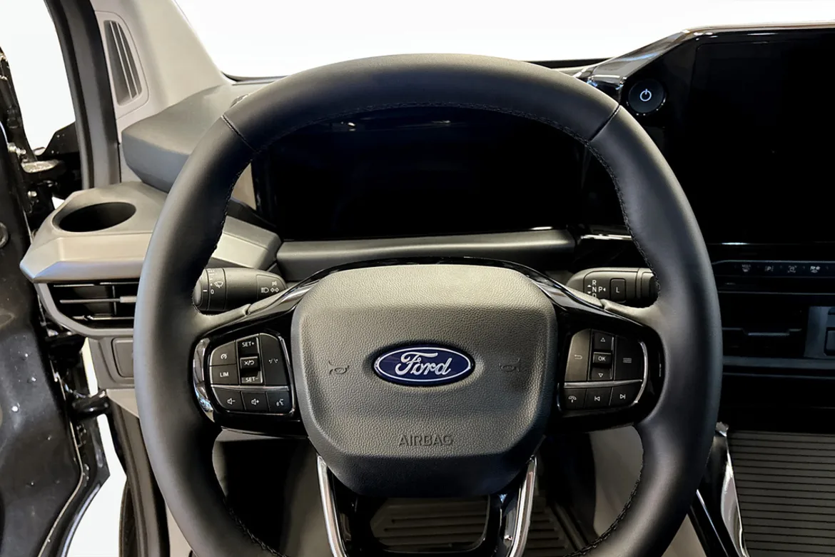 Ford E-Transit Custom 340