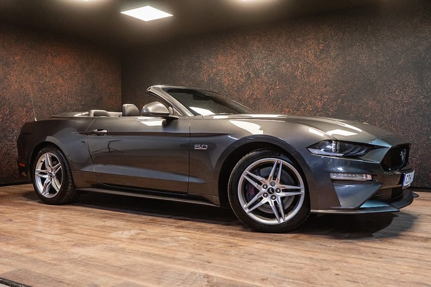 Bild 2 av Ford Mustang GT Cabriolet Convertible 450hk | B&O | 55th | Brembo | 2760 kr/må