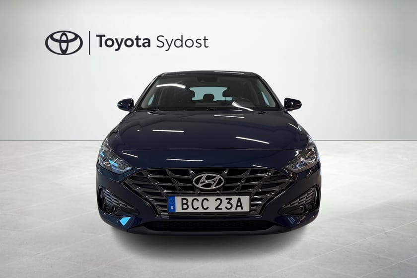 Bild 2 av Hyundai i30 Mildhybrid 120 hk Automat (Dragkrok)