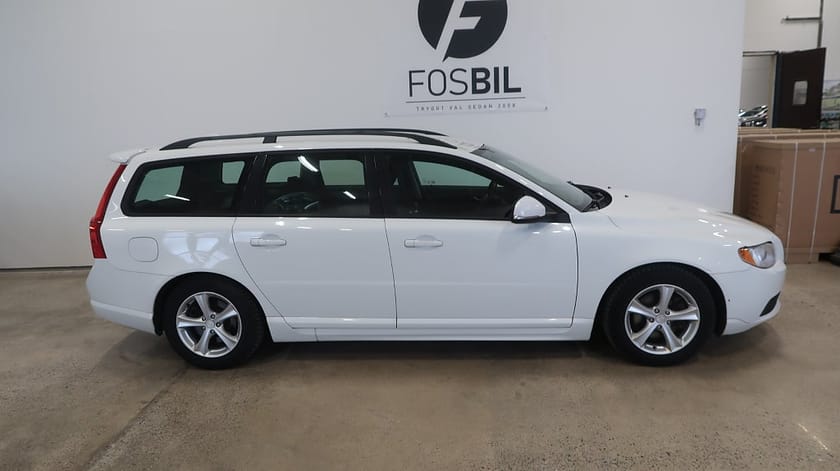Bild 2 av Volvo V70 *RÄNTEKAMPANJ 3.45%* D2 Aut-Drag-Nyservad-SoV