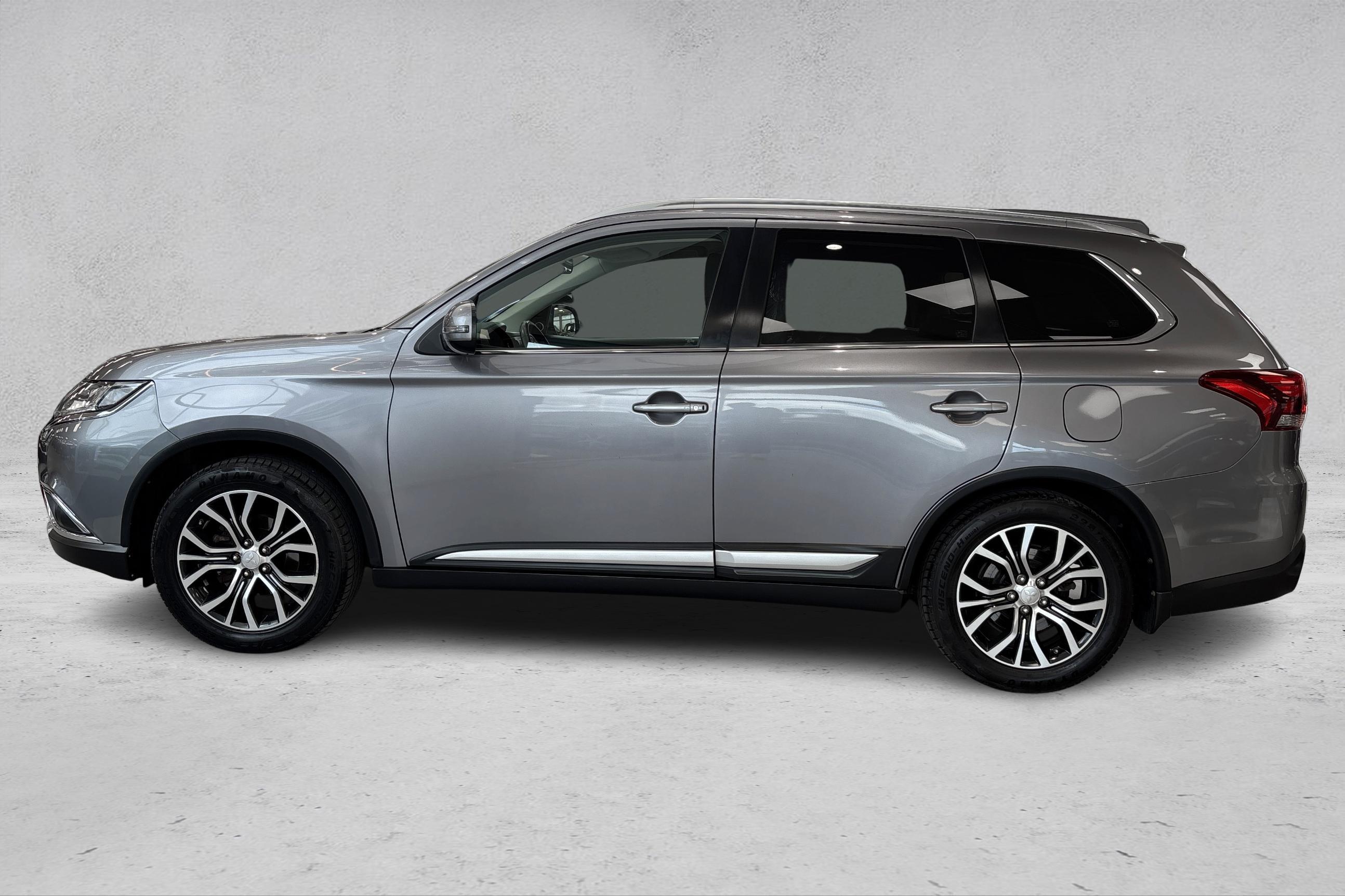 Thumnail bilde 1 av Mitsubishi Outlander