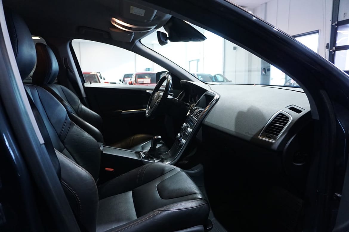 Volvo XC60 2016 - miniatyr 17