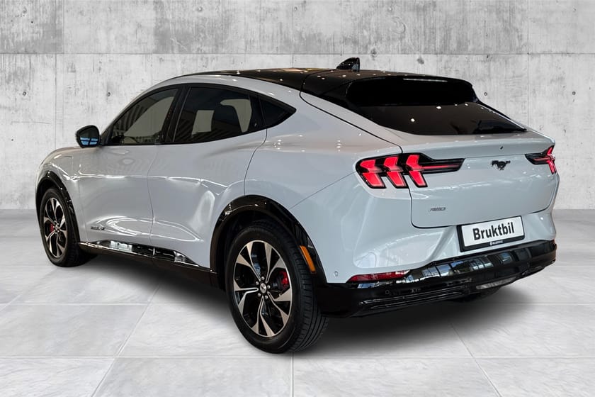 Bilde 3 av Ford Mustang Mach-E Long Range AWD *Panorama*B&O*360° cam