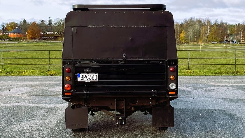 Bild 2 av Land Rover Defender 130 Dubbelhytt HCPU 2.4 TD4 4x4