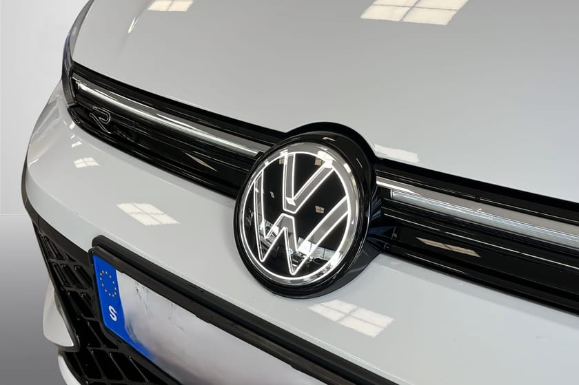 Bild 5 av Volkswagen Golf SC R-Line eTSI 150hk DSG *Atteviks Edition* 2025