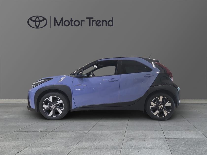 Bild 3 av Toyota Aygo X Hybrid PULSE 1,5 l 115 hk demobil