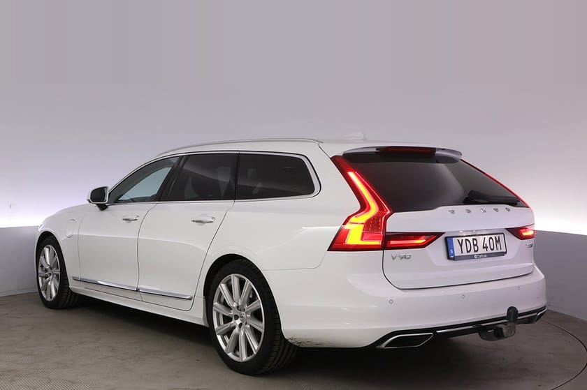 Bild 4 av Volvo V90 T8 TwEn AWD Inscription Läder Navi Adap.Farth Drag