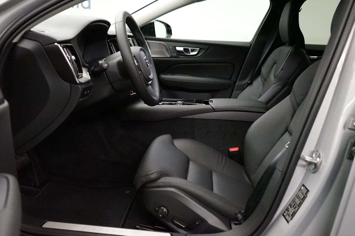 Bild 4 av 6 på bilen