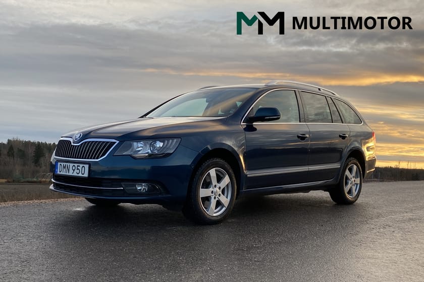 Bild 1 av Škoda Superb Kombi Skoda 2.0 TDI 4WD Elegance | Dvärm | Drag | S&V