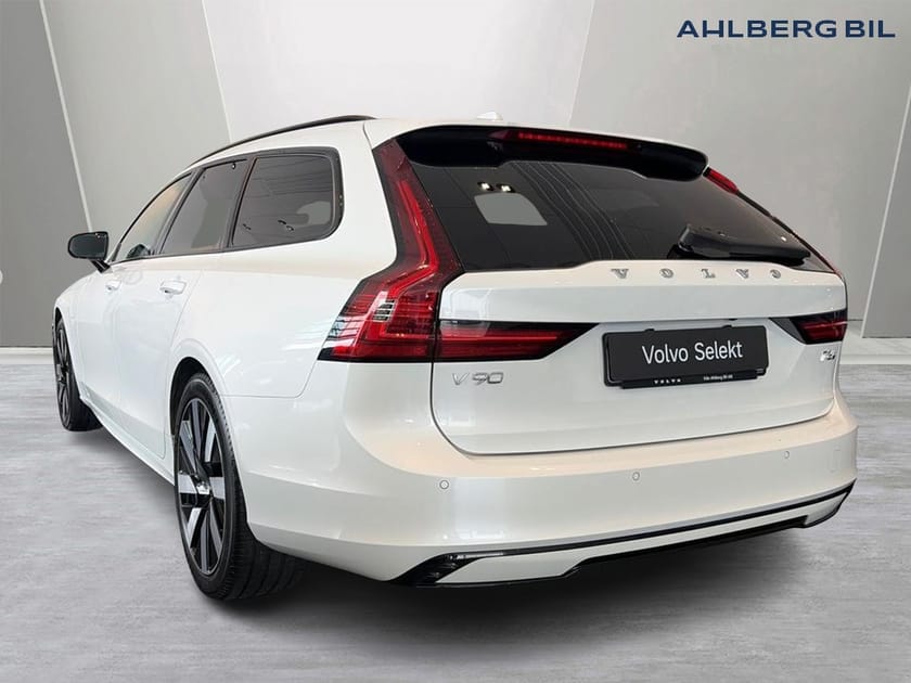 Bild 3 av Volvo V90 T6 Plus Dark Edition. Backkamera, Navi, Adaptiv farthållare