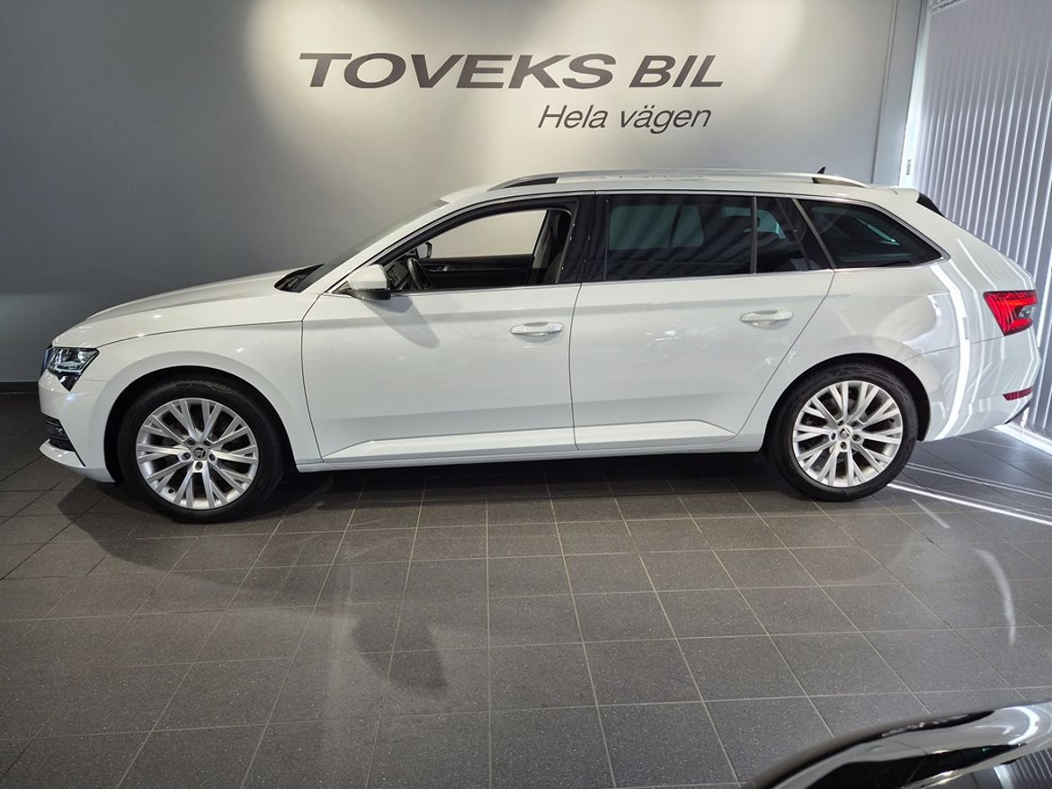 Škoda Škoda Superb iV Kombi — bild 4