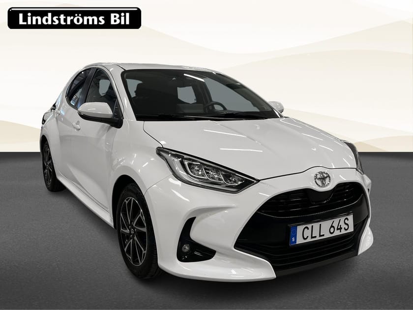 Bild 3 av Toyota Yaris Active Plus 1.5 125hk S&V-Hjul Moms