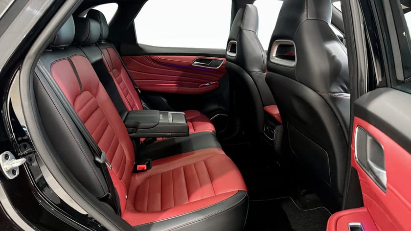 Bild 5 av MG EHS PHEV LUXURY 258hk Panorama 360 kamera Carplay, Avdragbar moms