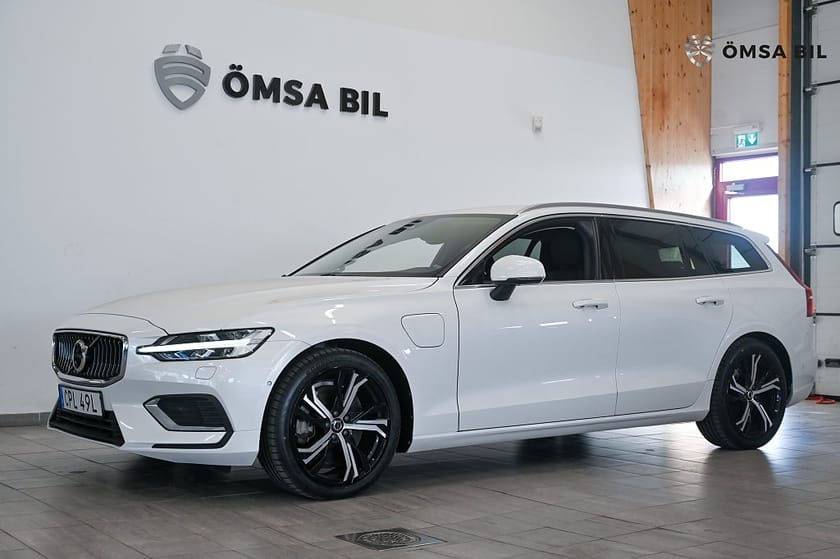 Bild 1 av Volvo V60 Recharge T6 AWD 360° Navi Drag Värmare 350hk