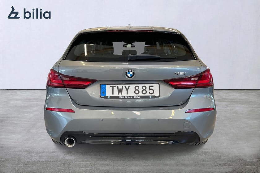 Bild 4 av BMW 118i Sport line Navi Rattvärme PDC Fram / Bak