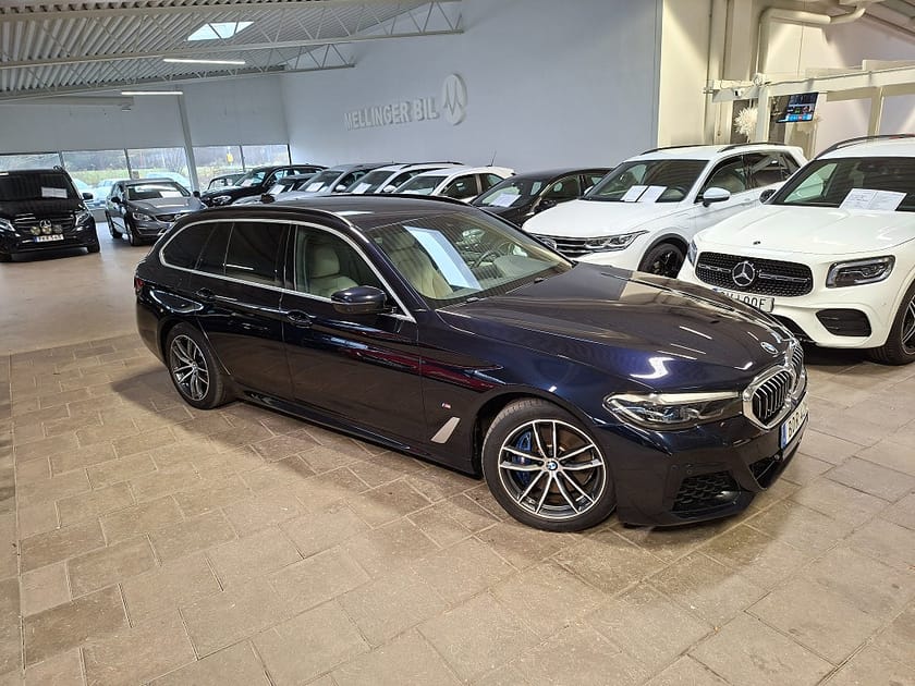 Bild 2 av BMW 530e xDrive Touring Aut M Sport Drag /Läder /Backkamera