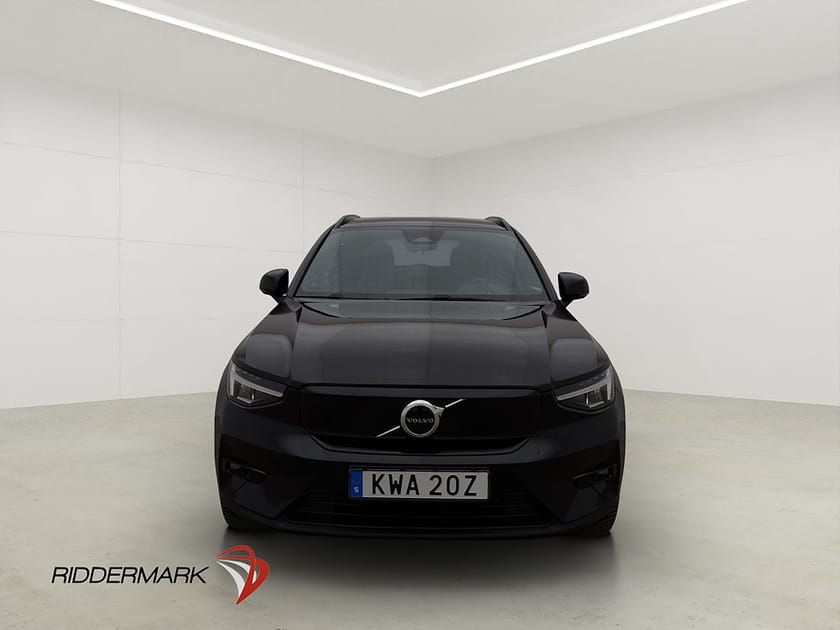 Bild 3 av Volvo XC40 Recharge Single Motor Plus Kamera Navi CarPlay Värmare