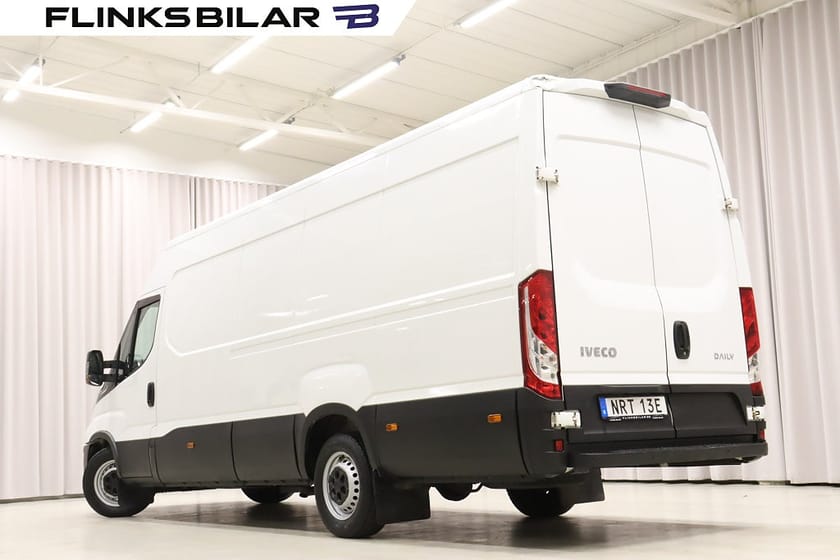 Bild 3 av Iveco Daily 35-140 Van 136HK Automat|Extralång|3.5Ton-Dragvikt|Lågmil