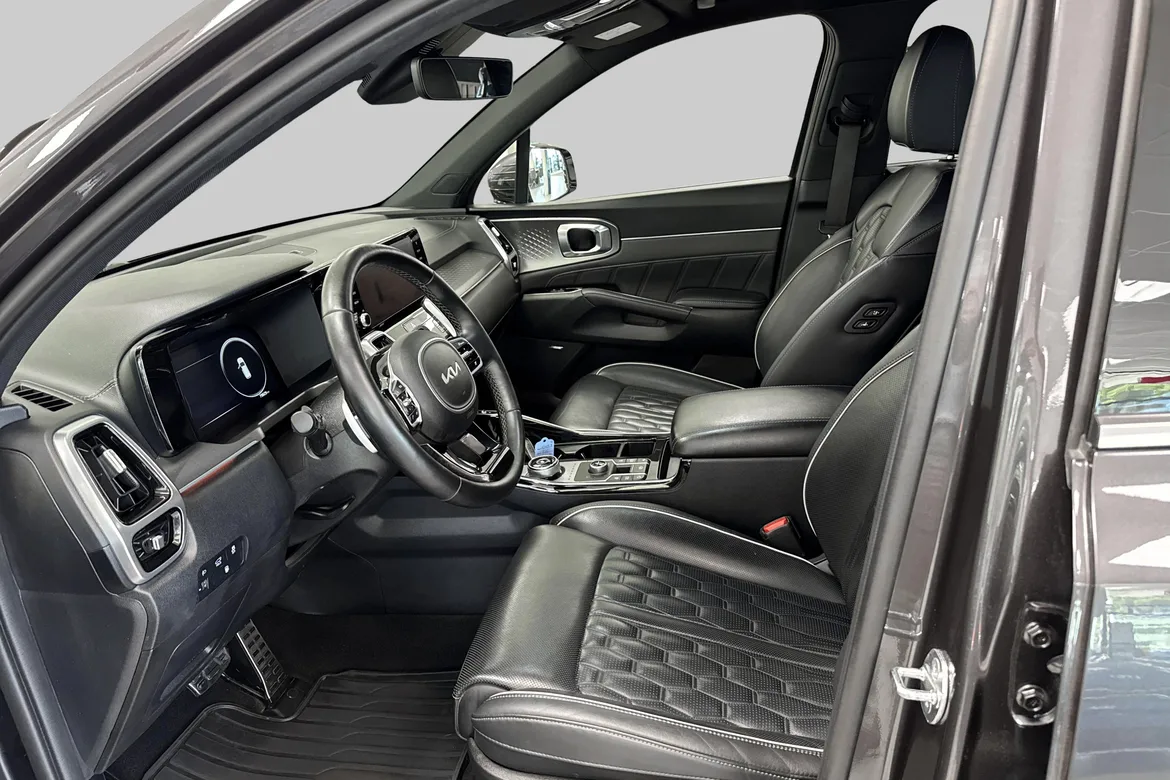 picture of a car
