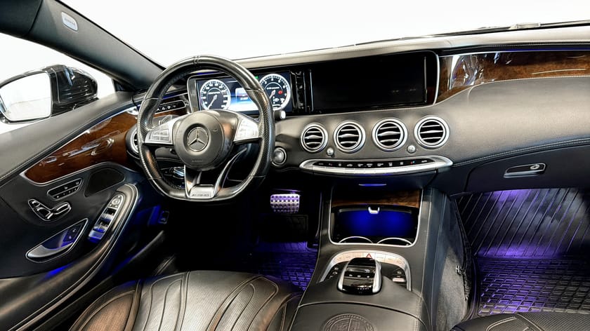 Bild 4 av Mercedes-Benz S 63 AMG 4MATIC Coupé 585hk SV-Såld Pano Navi