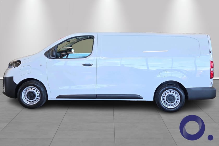 Bilde 2 av Toyota Proace Electric Long 75 | Pris er eks MVA | Godt utstyrt