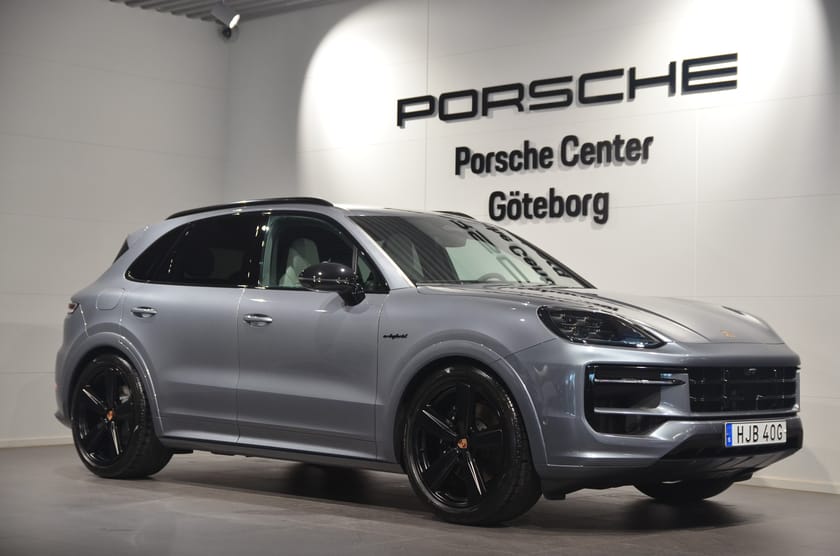 Bild 1 av Porsche Cayenne E-Hybrid Black Edition
