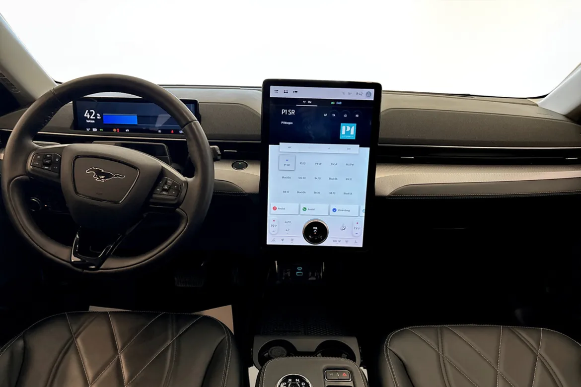 Ford Mustang Mach-E Standard Range