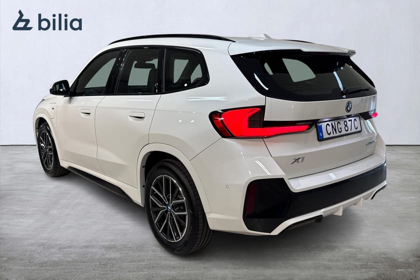 Bild 2 av BMW X1 xDrive30e xDrive 30e / M-Sport Business / HUD / 360 Kamera / Drag