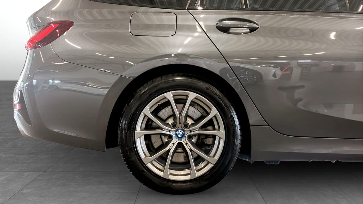 BMW 330e Touring Steptronic, 292hp, 2022