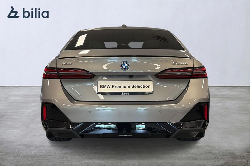 Bild 5 av BMW 530e xDrive M-sport Pro | DEMO | Panorama | Komfortstolar