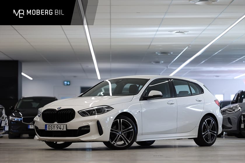 Bild 1 av BMW 118i 140hk M Sport Shadow Line Navi CarPlay PDC