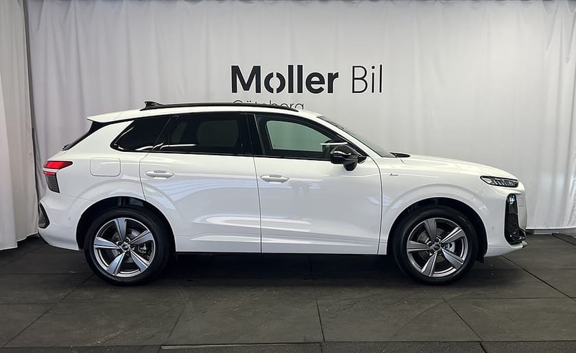 Bild 3 av Audi Q3 SUV TFSI 110 KW Stronic S.line//Värmare//Drag//bac