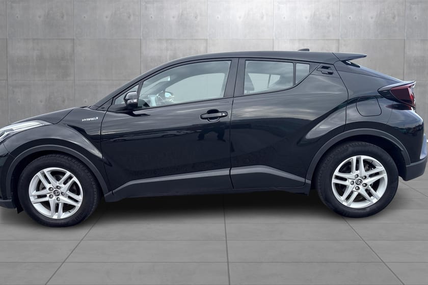 Bilde 2 av Toyota C-HR Hybrid Active 2WD