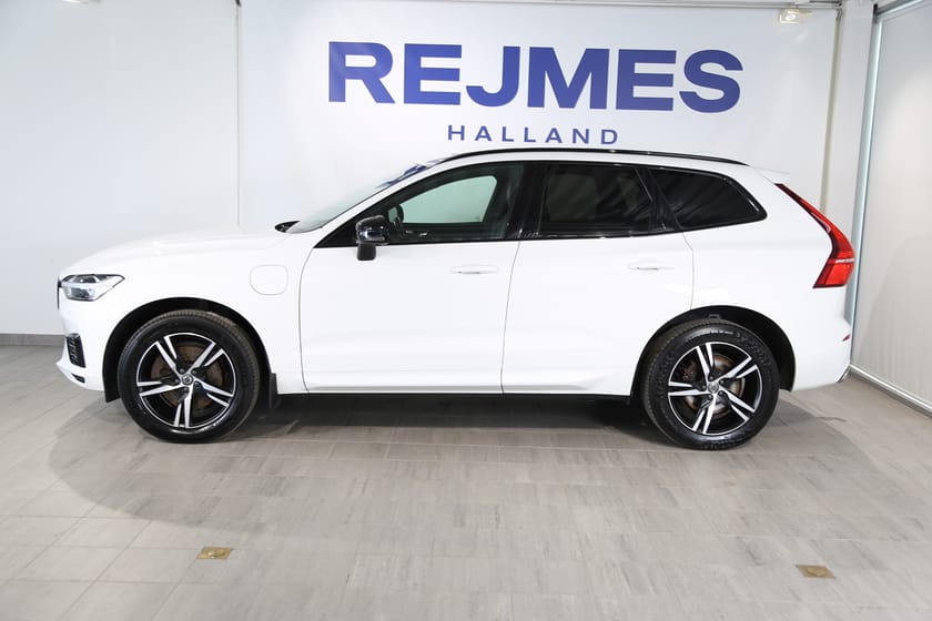 Bild 3 av Volvo XC60 Recharge T6 R-Design T | Dragkrok | Navigation |