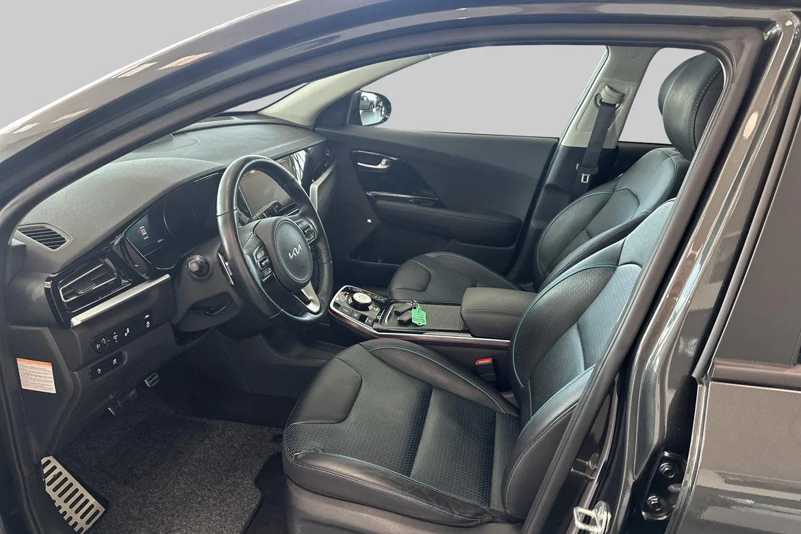 picture of a car