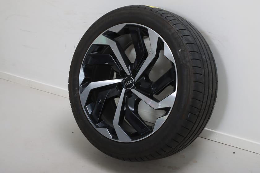 Bilde 5 av Audi e-tron Sportback 55 quattro S line Sport Edition ACC/Krok/Matrix/360Kamera/Black